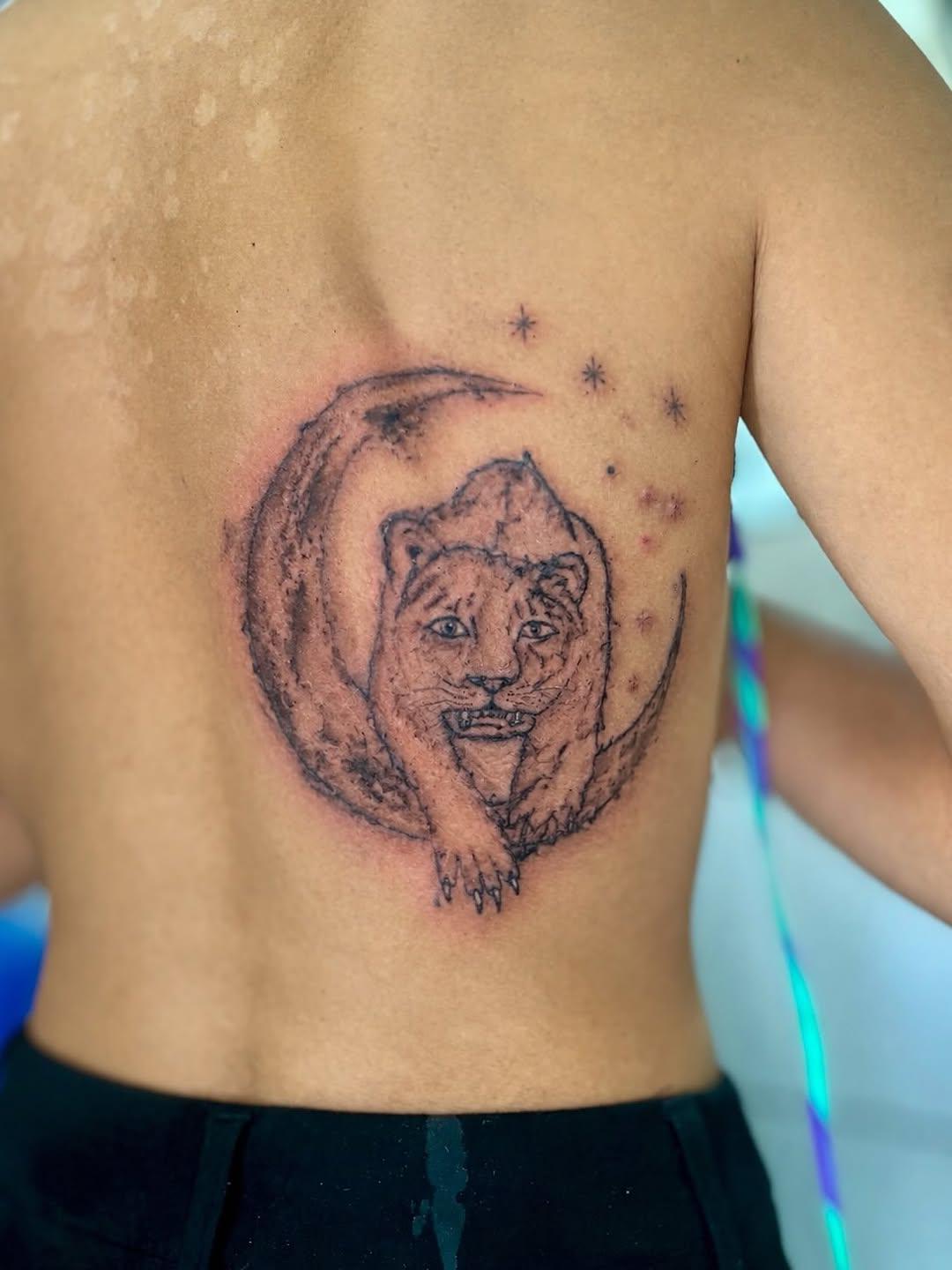 Tatouage Lionne portrait — seym_ink
