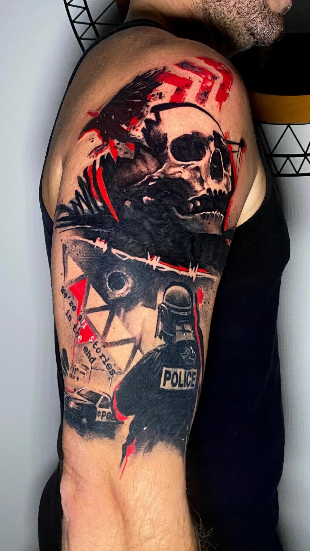Tatouage Cover tribal police crâne corbeau — rhum1.tattoo
