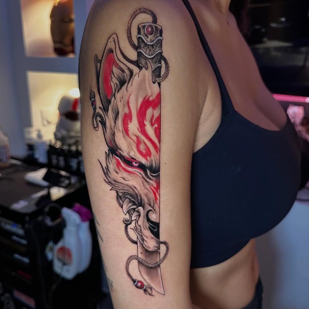 Tatouage loup réaliste black & grey — guiibo