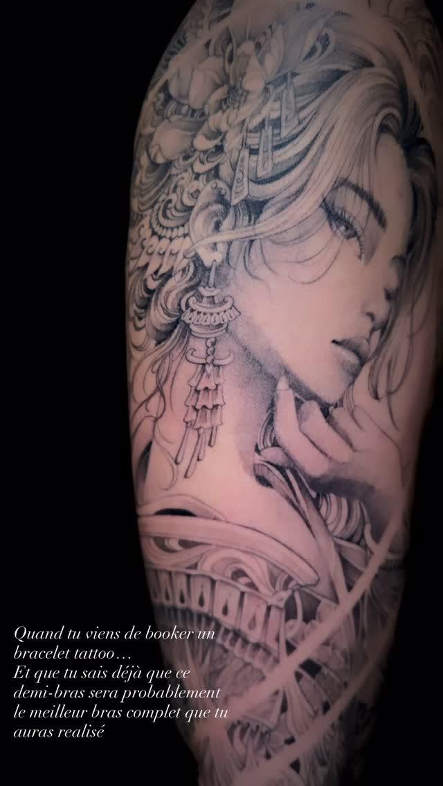 Tatouage portrait ornemental réaliste black & grey — starasian