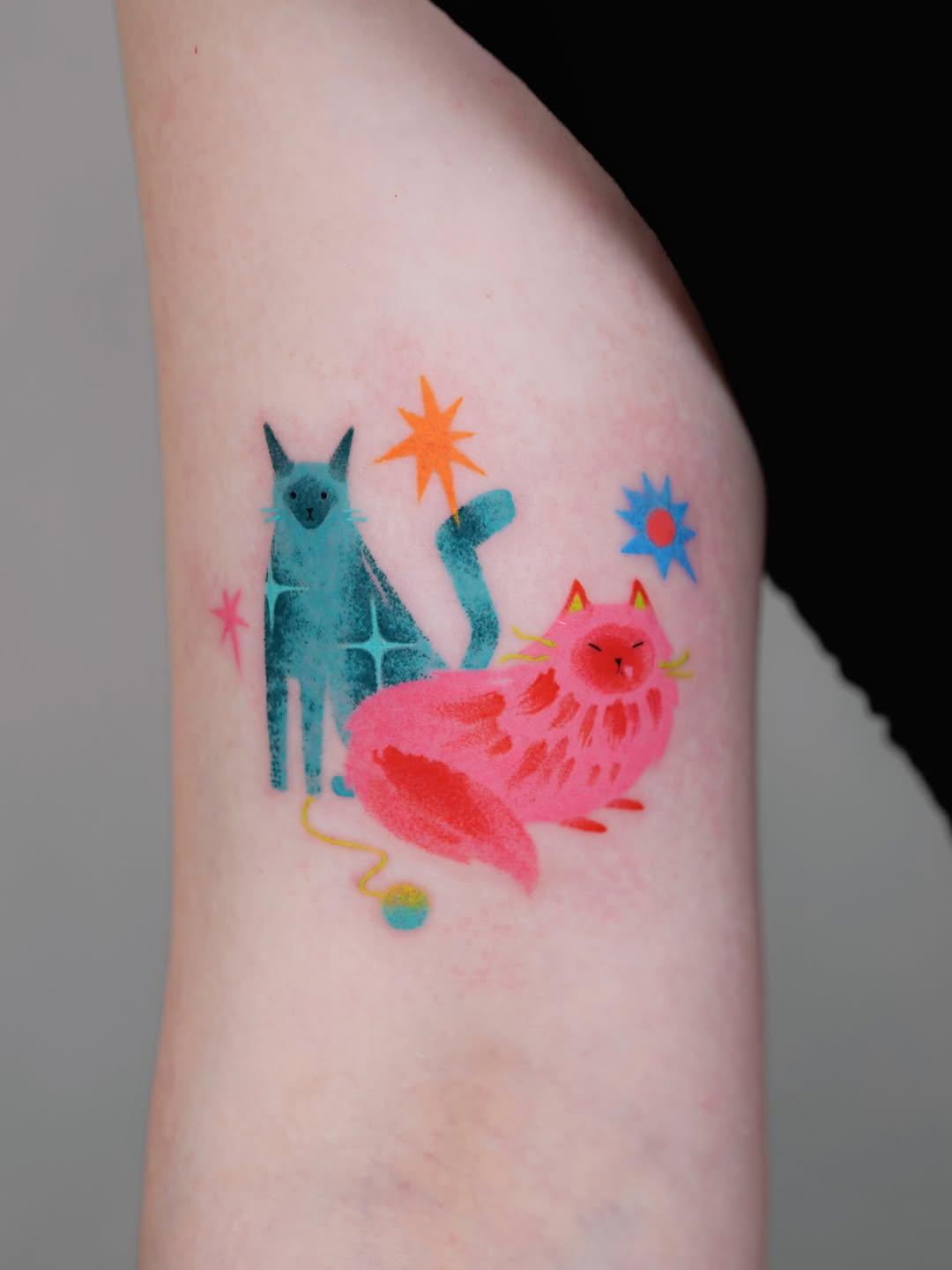 Tatouage deux chats fine line illustratif — salt_inkso