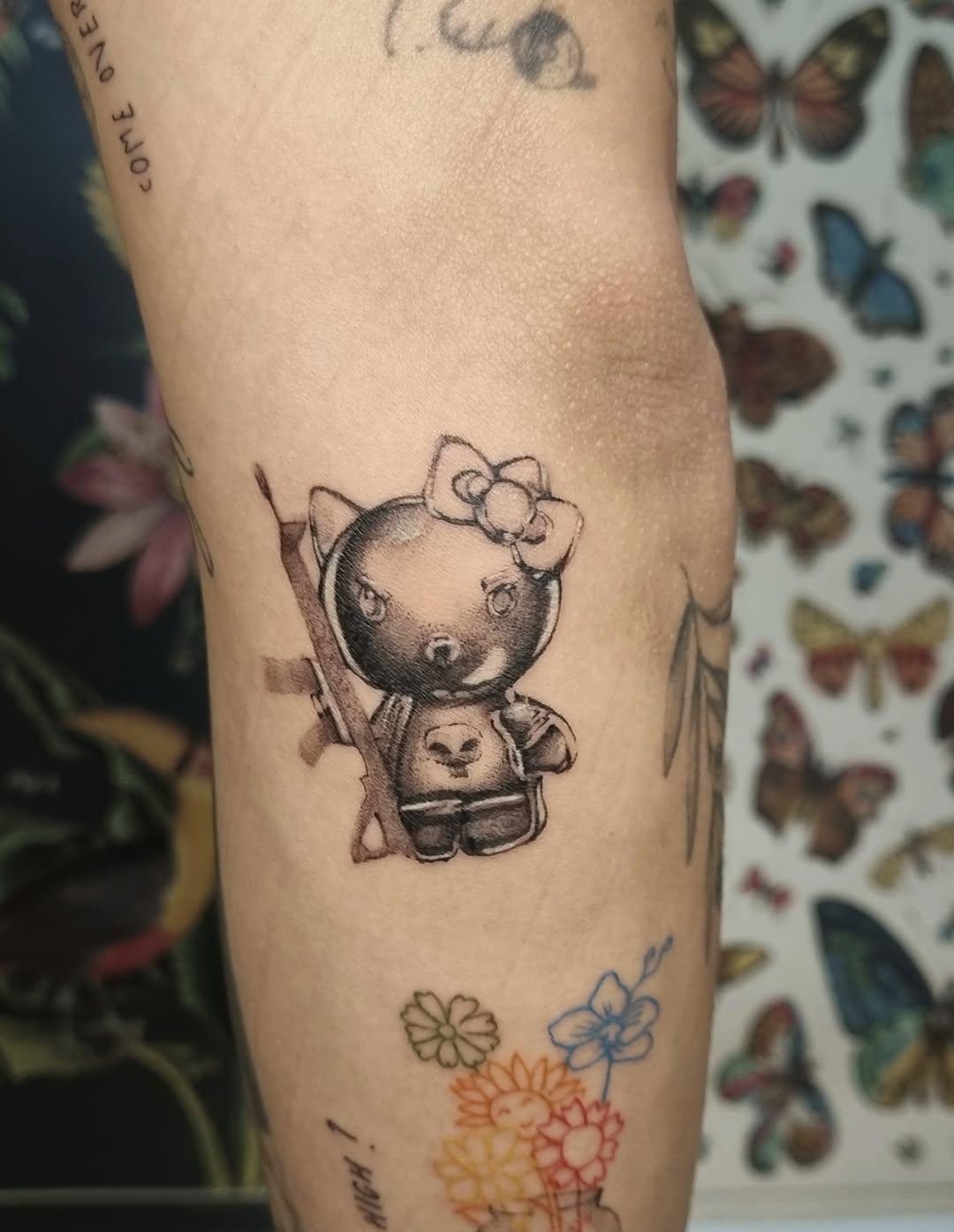 Tatouage Hello Kitty et Jinx — virginie.lpc