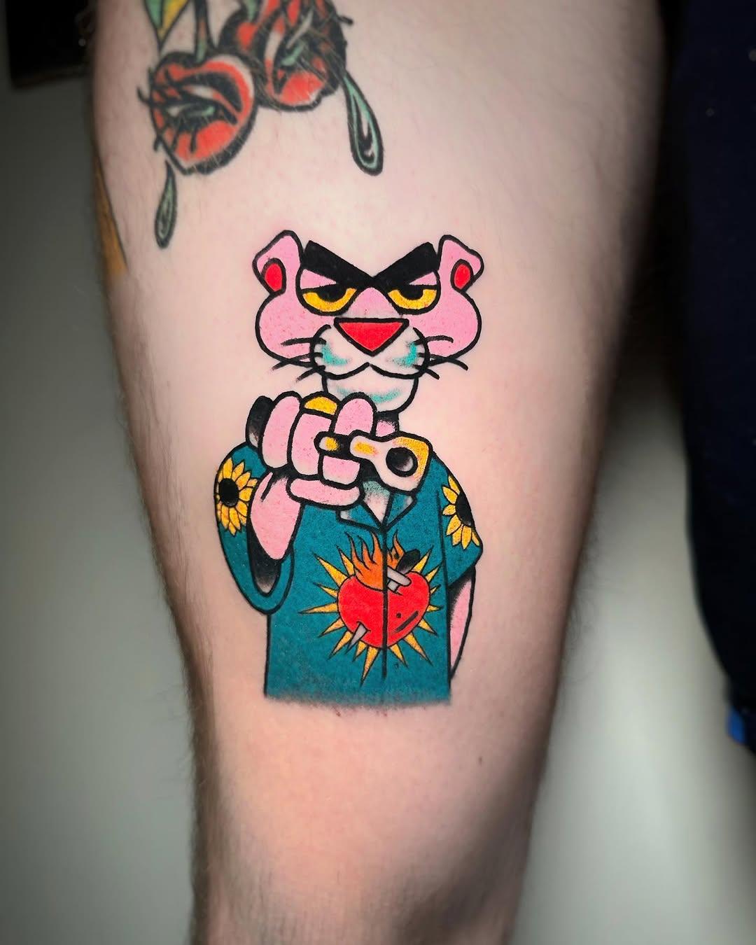 Tatouage chat rose cartoon en chemise — dieguito_blasco