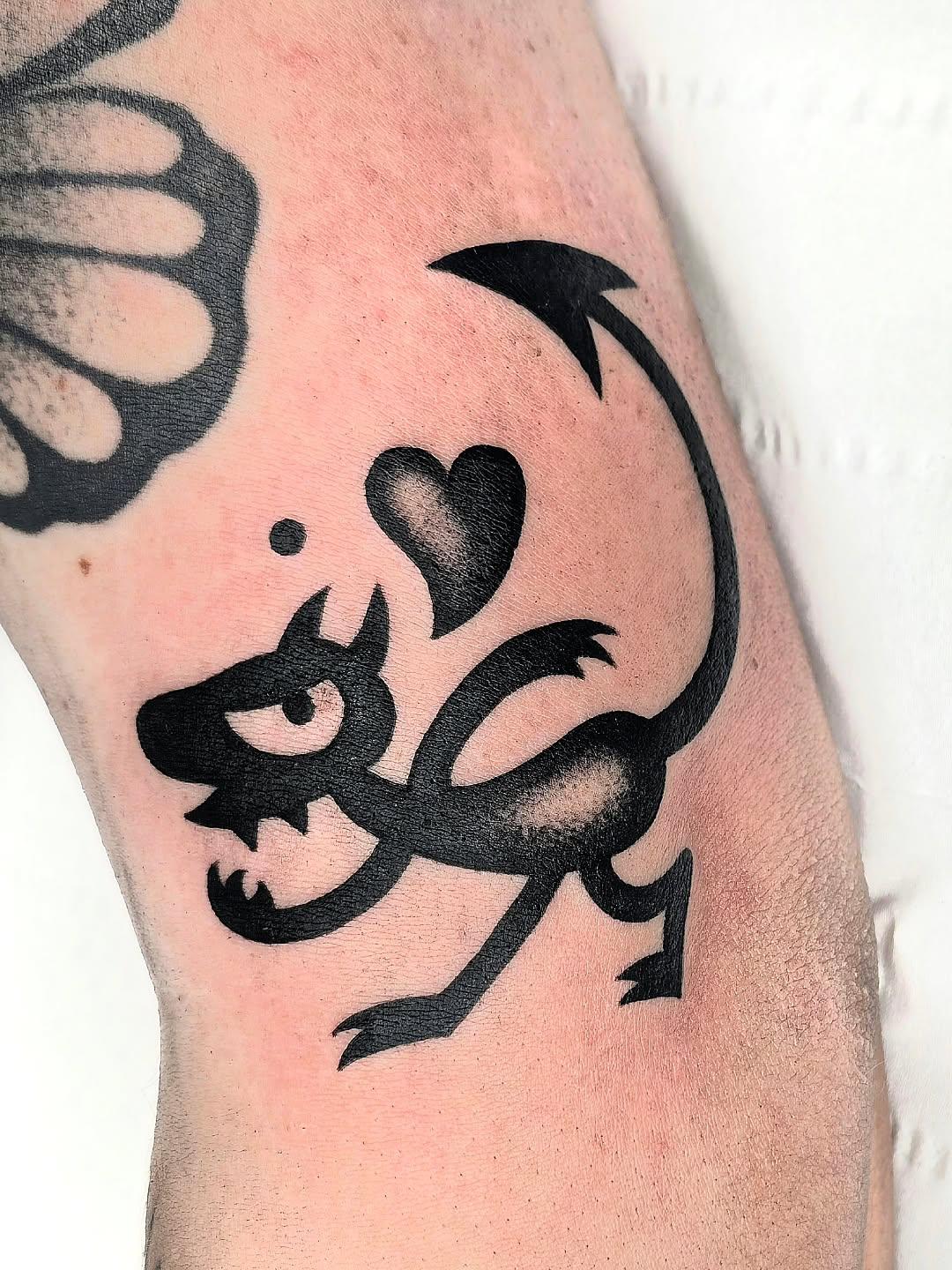 Tatouage Luci Disenchantment — ab.ambre