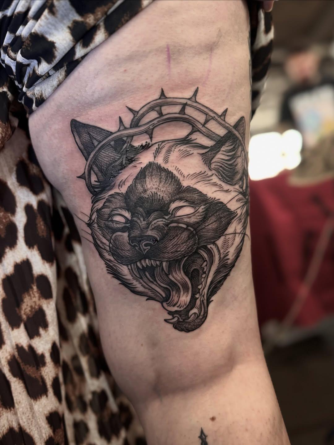 Tatouage portrait chat couleur — dumano.tattoo