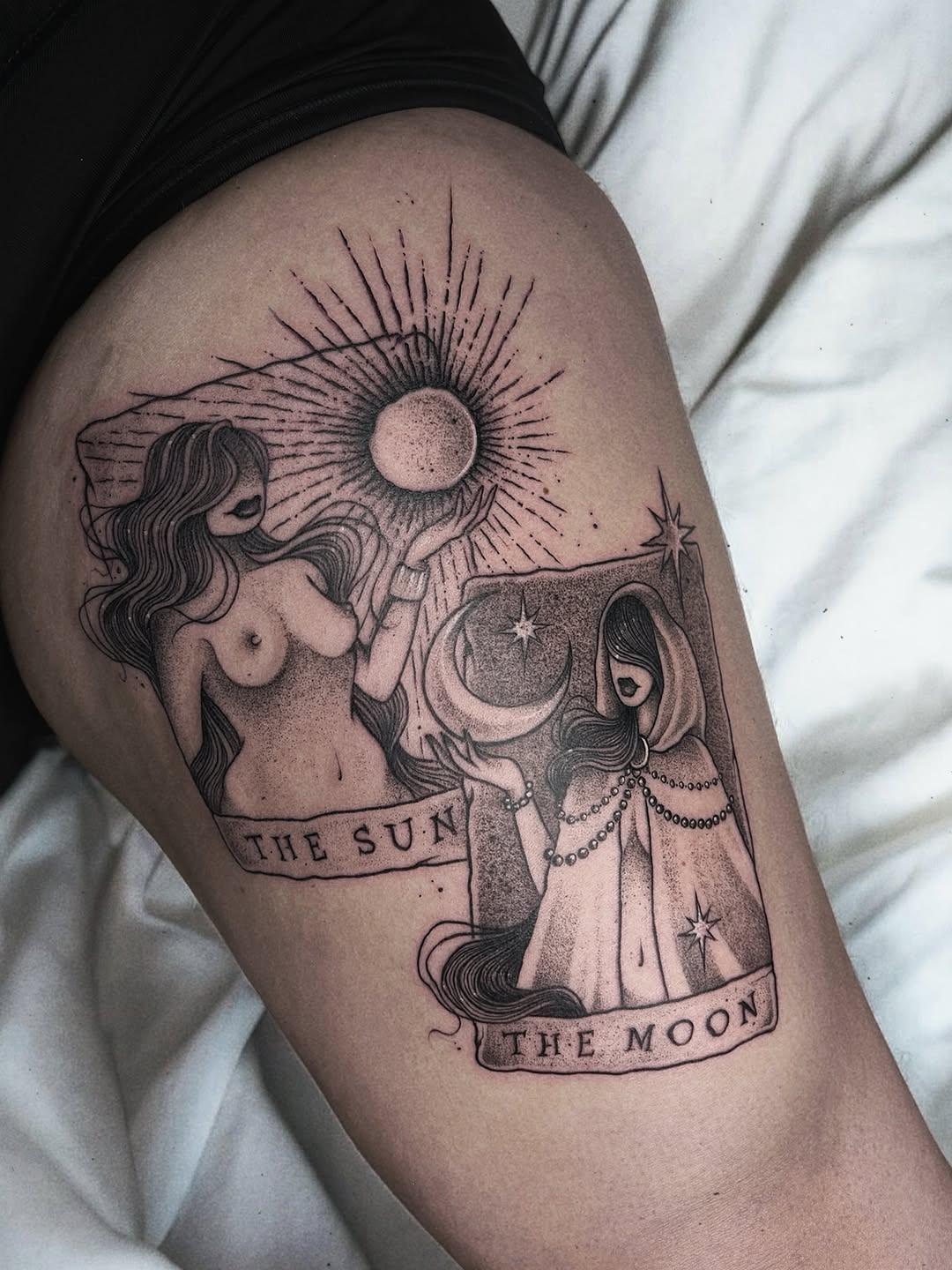 Tatouage cartes de tarot illustratif — laura.stoneart