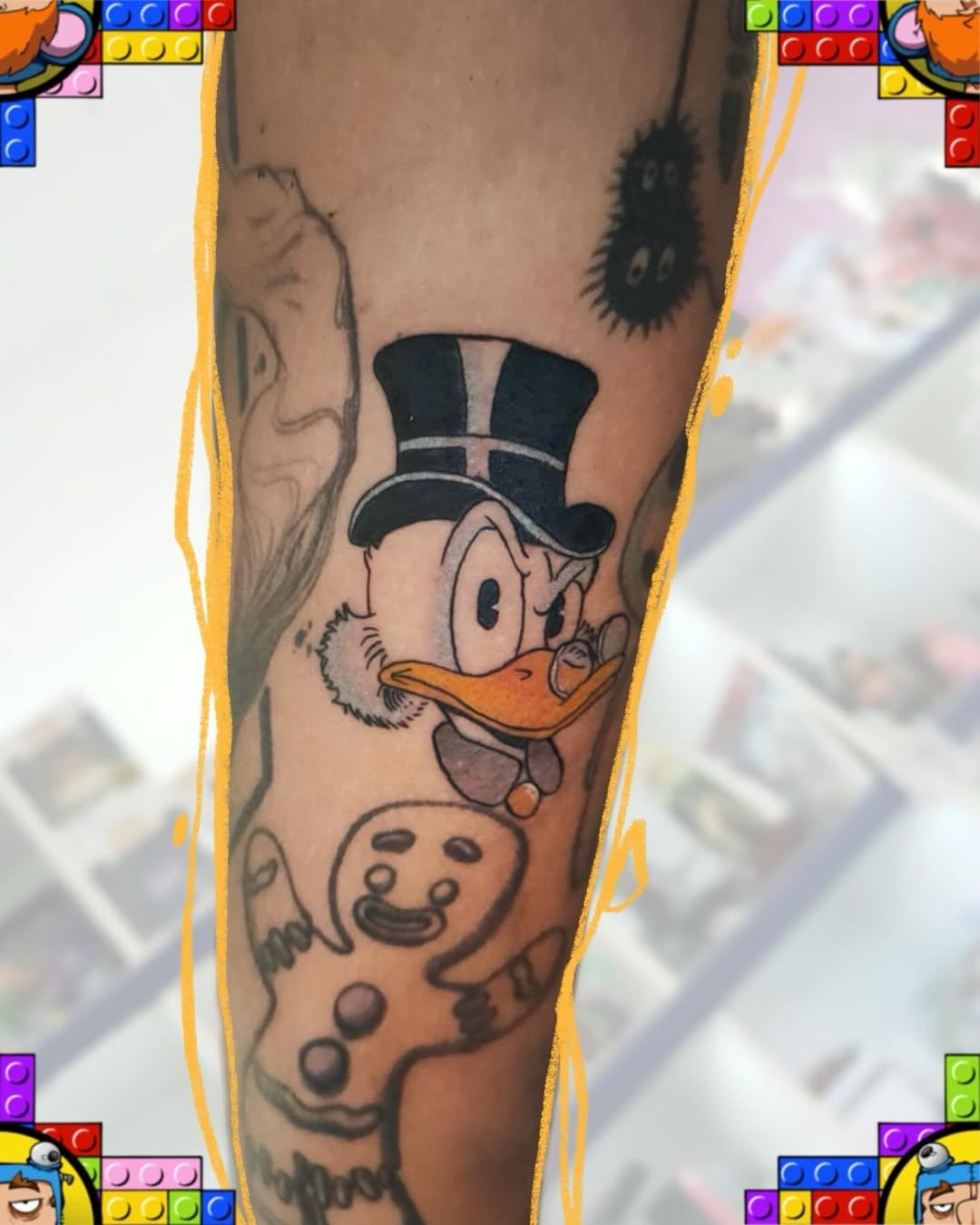 Tatouage Picsou pop culture couleur flash — monkibe