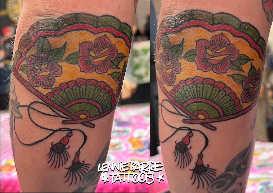 Tatouage traditionnel old school — lenniebarretattoos