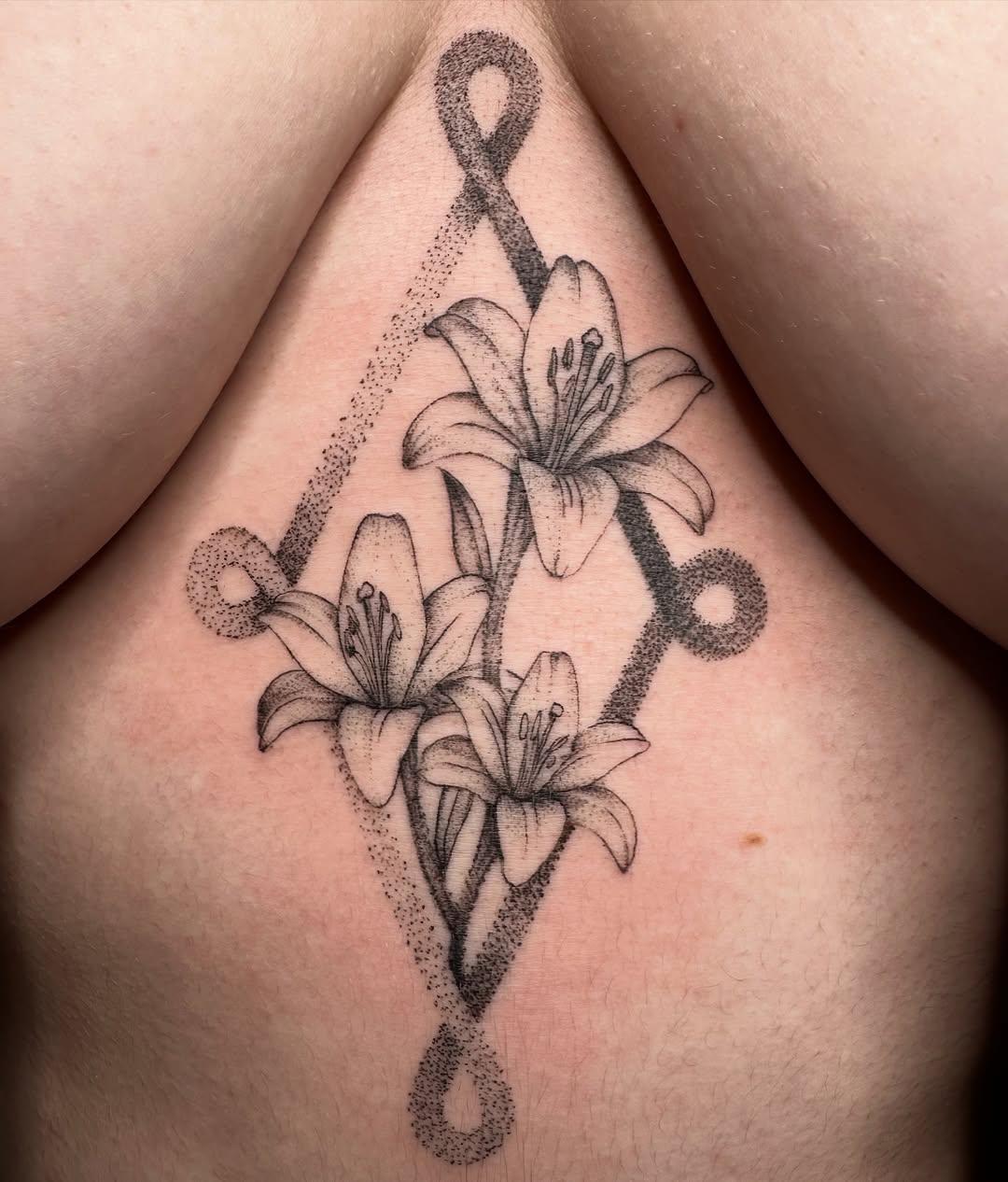 Tatouage lys fine line floral — mauvaisgenre_tattoo