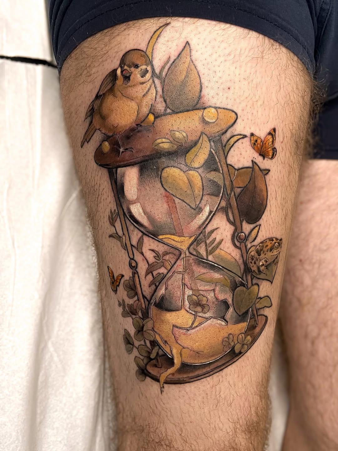 Tatouage couleur illustratif — madeleine_inked