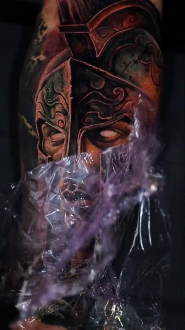 Tatouage Motif géométrique ornemental couleur avant-bras — julienbreuiltattoo