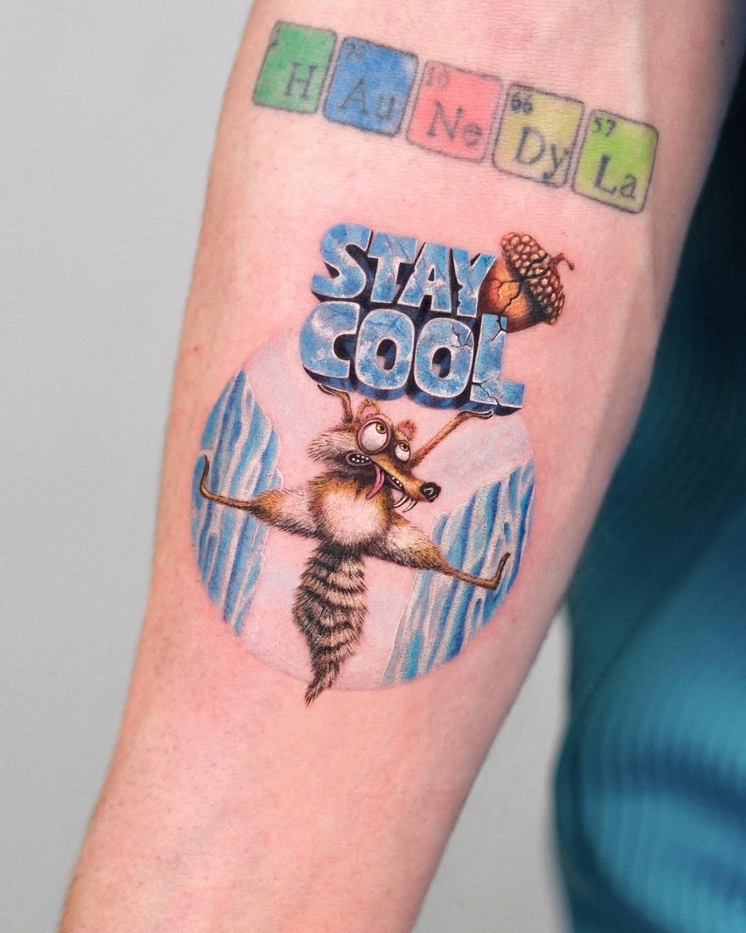 Tatouage Scrat Ice Age avec gland — gokceozaslan
