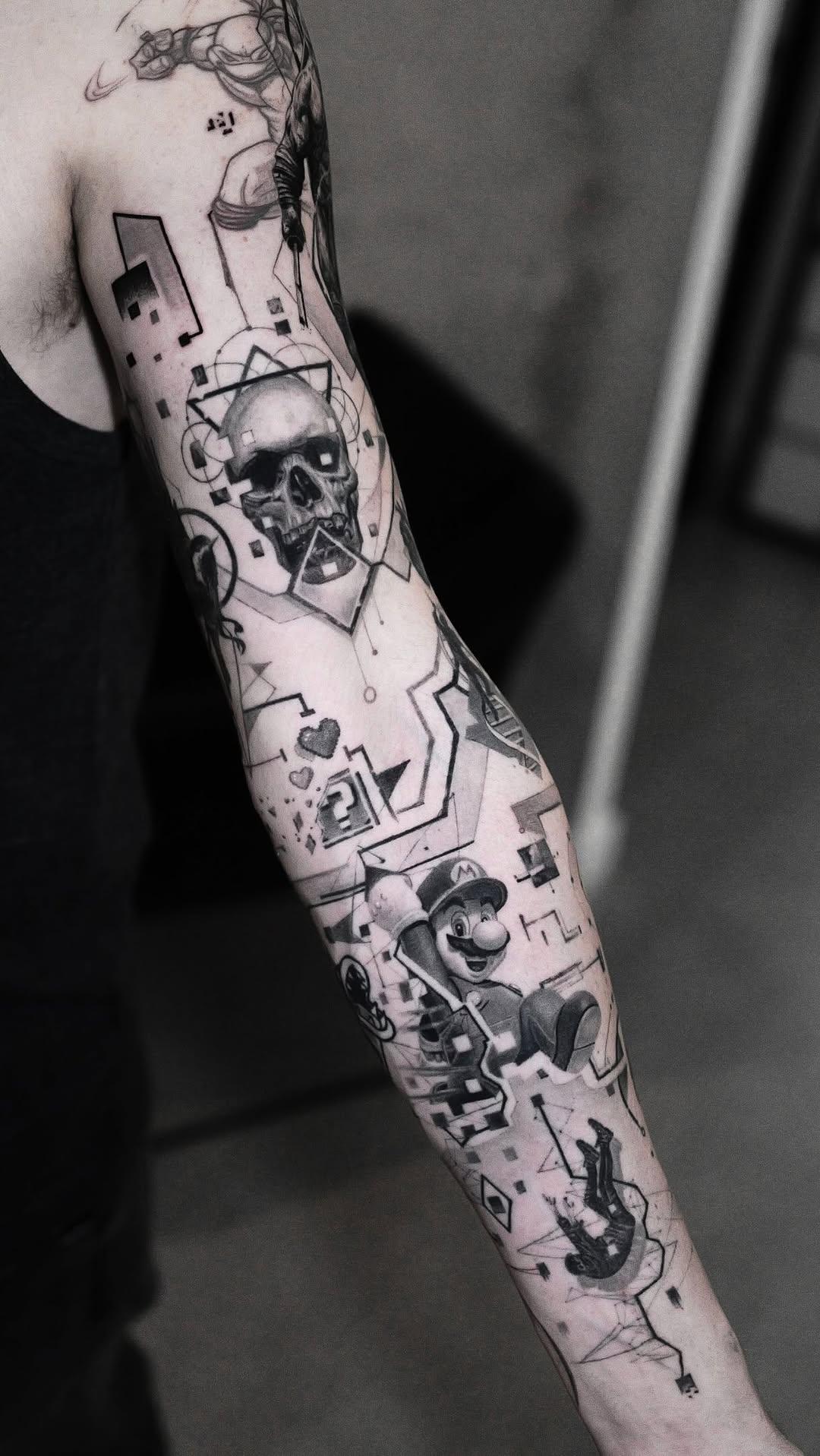 Tatouage composition jeux vidéo — tiago__dot