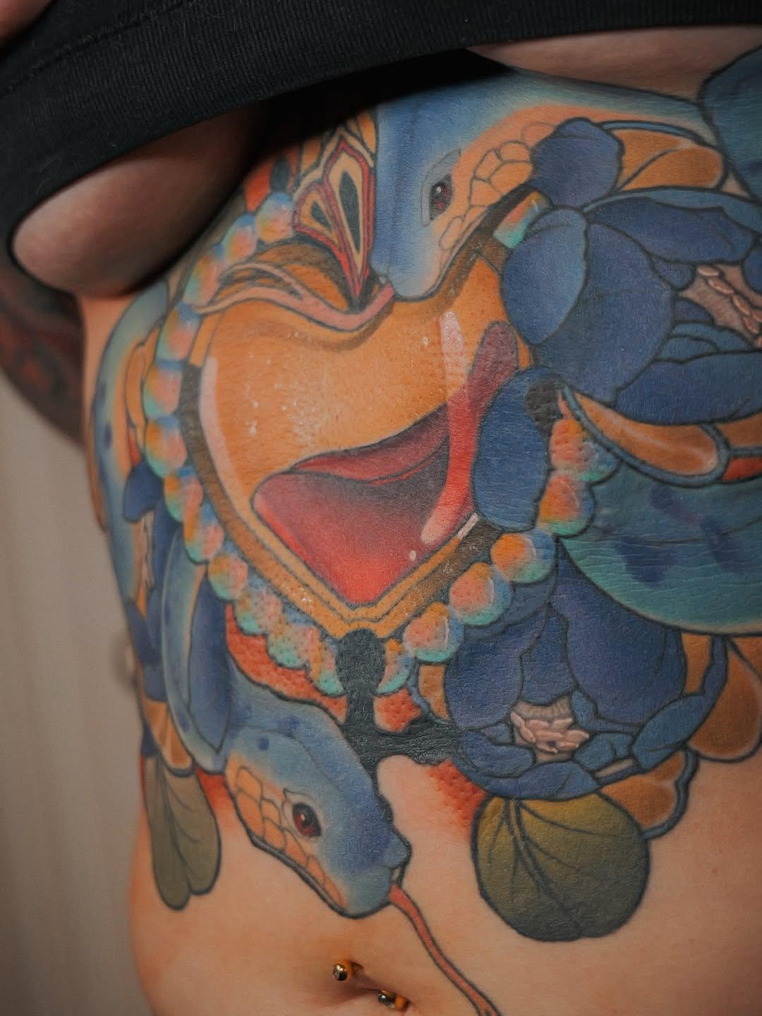 Underboobs couleur — gatouguillemard