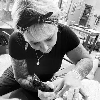 Darky Pumpk'ink Tattoo Piercings
