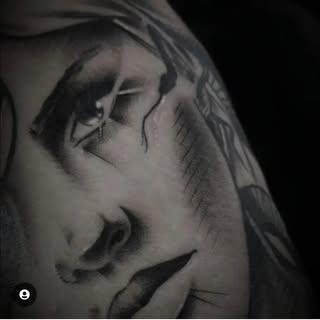 P A L V A Tatouage Bordeaux Pessac
